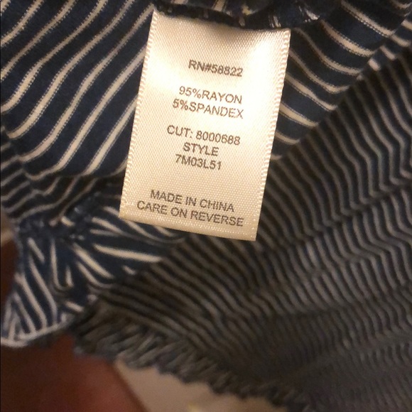 Max Studio Sz M Navy Cream Stripe easy wear Dress - Picture 4 of 4